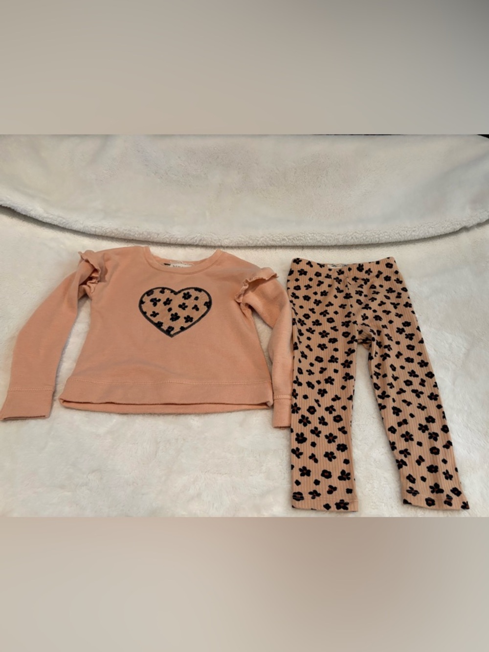🌸5/$50🌸Toddler girl animal print matching set